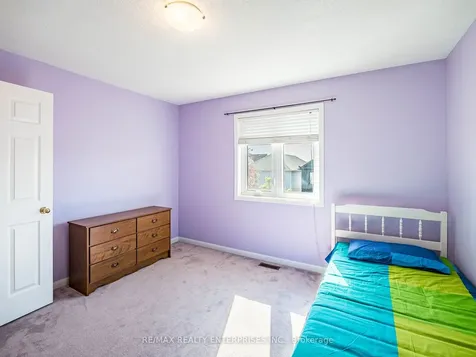 256 Sherwood Road Milton ON L9T 7C3