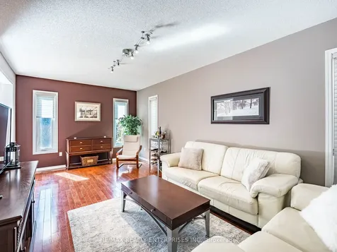 256 Sherwood Road Milton ON L9T 7C3