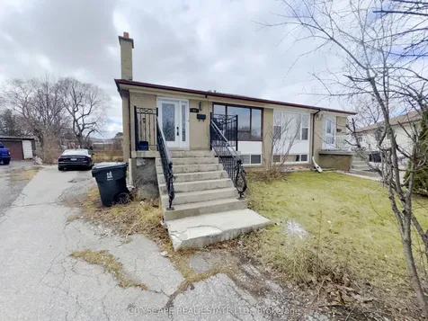 11 Melpham Court Toronto ON M9V 2H2