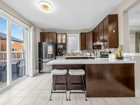 464 Dymott Avenue Milton ON L9T 7V1