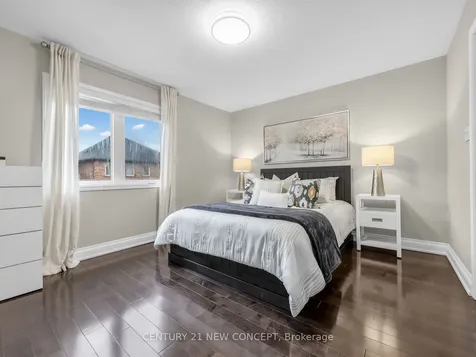 464 Dymott Avenue Milton ON L9T 7V1