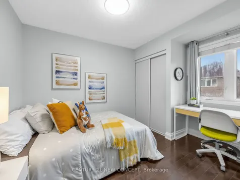 464 Dymott Avenue Milton ON L9T 7V1