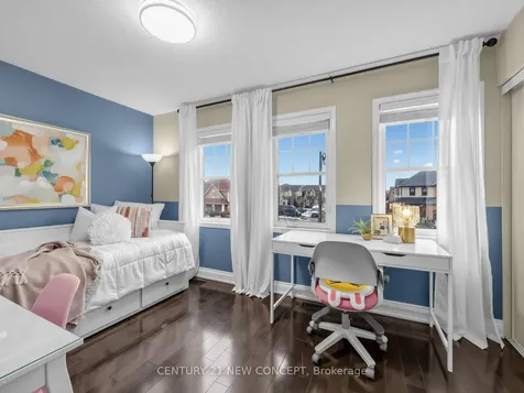 464 Dymott Avenue Milton ON L9T 7V1