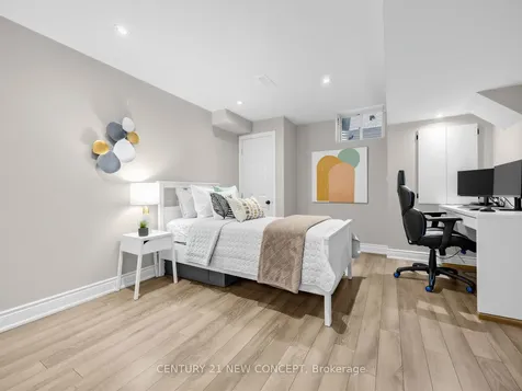 464 Dymott Avenue Milton ON L9T 7V1