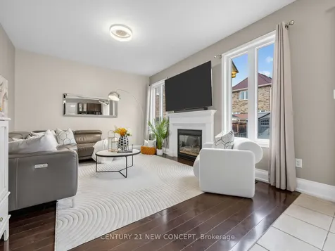 464 Dymott Avenue Milton ON L9T 7V1