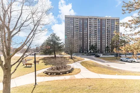 4 Kings Cross Road Brampton ON L6T 3X8