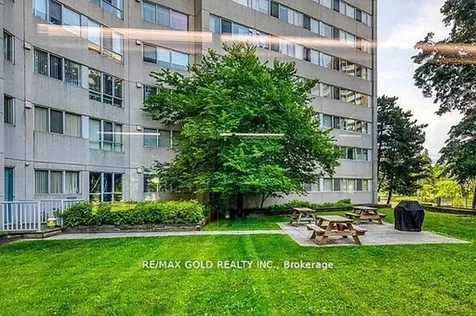 3700 Kaneff Crescent Mississauga ON L5A 4B8