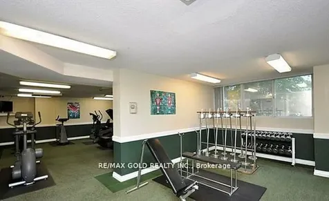 3700 Kaneff Crescent Mississauga ON L5A 4B8
