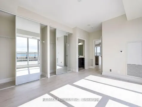 15 Lynch Street Brampton ON L6W 0C7