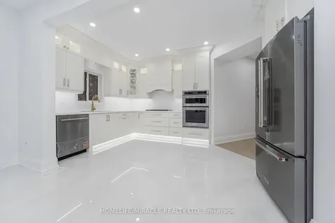 18 Dawes Road Brampton ON L6X 0R9