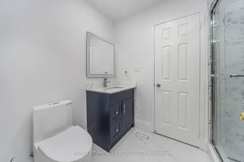 18 Dawes Road Brampton ON L6X 0R9