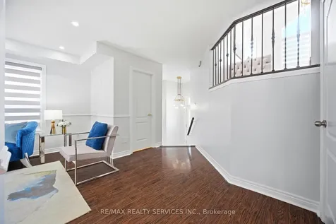 23 Wandering Trail Drive Brampton ON L7A 1T5