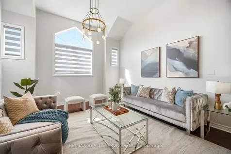 23 Wandering Trail Drive Brampton ON L7A 1T5