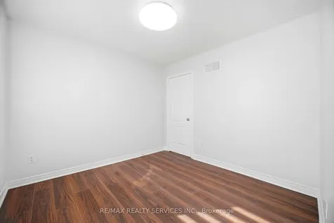 23 Wandering Trail Drive Brampton ON L7A 1T5