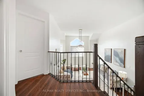 23 Wandering Trail Drive Brampton ON L7A 1T5