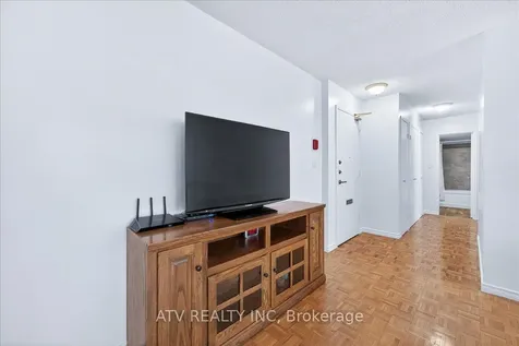 151 La Rose Avenue Toronto ON M9P 1B3