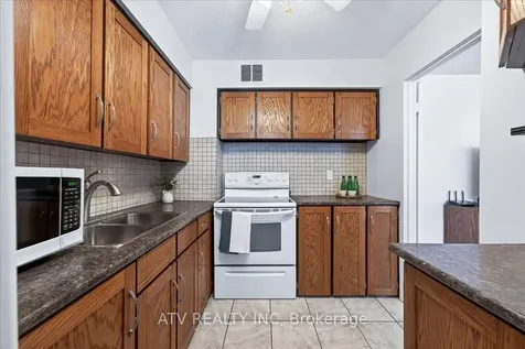 151 La Rose Avenue Toronto ON M9P 1B3