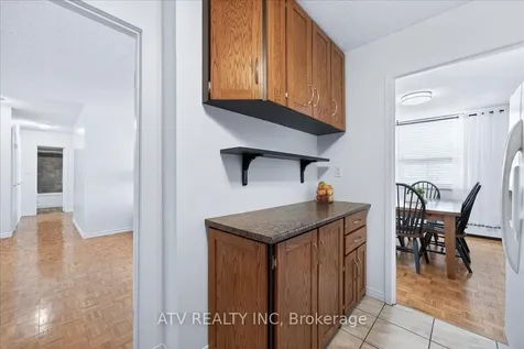 151 La Rose Avenue Toronto ON M9P 1B3