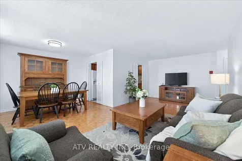 151 La Rose Avenue Toronto ON M9P 1B3