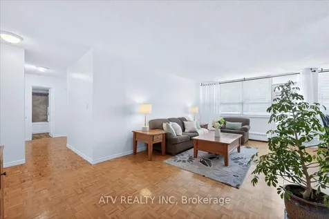 151 La Rose Avenue Toronto ON M9P 1B3
