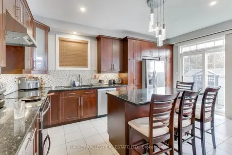 29 Ness Road Brampton ON L6Y 5N9