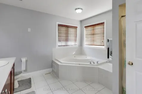 29 Ness Road Brampton ON L6Y 5N9