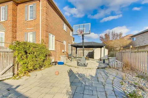 29 Ness Road Brampton ON L6Y 5N9