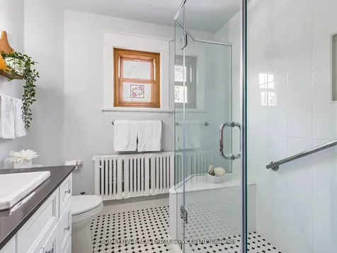 32 Wellington Street E Brampton ON L6W 1Y4