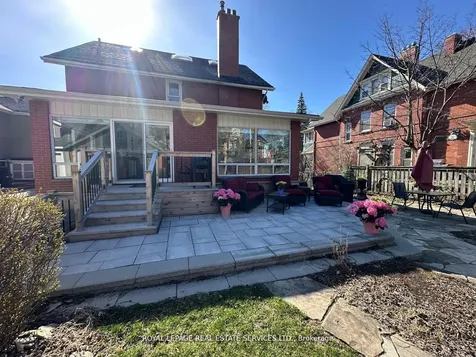 32 Wellington Street E Brampton ON L6W 1Y4