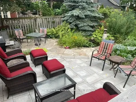 32 Wellington Street E Brampton ON L6W 1Y4