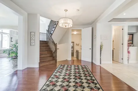 18 Flanders Road Brampton ON L6X 0W4