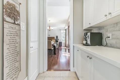 18 Flanders Road Brampton ON L6X 0W4