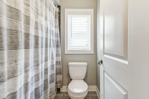 18 Flanders Road Brampton ON L6X 0W4