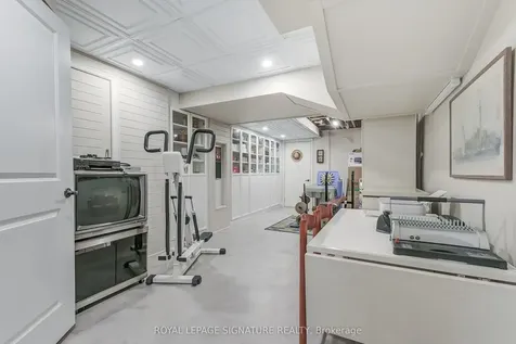 18 Flanders Road Brampton ON L6X 0W4