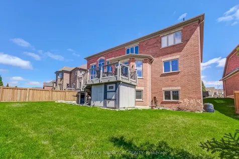 18 Flanders Road Brampton ON L6X 0W4