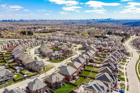 18 Flanders Road Brampton ON L6X 0W4