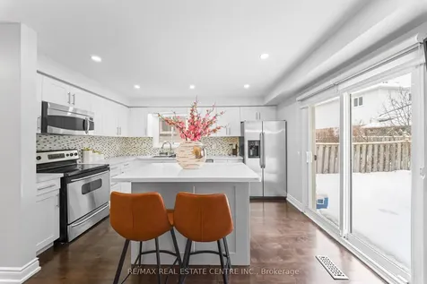 19 Jaffa Drive Brampton ON L6S 4C7