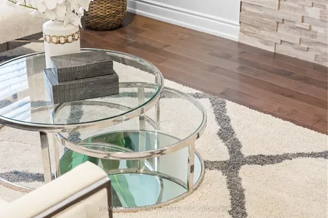 19 Jaffa Drive Brampton ON L6S 4C7