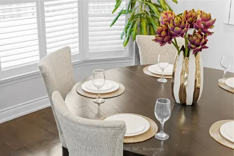 19 Jaffa Drive Brampton ON L6S 4C7