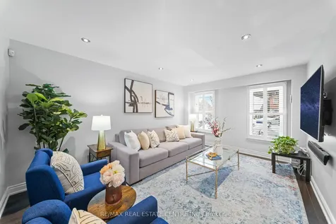 19 Jaffa Drive Brampton ON L6S 4C7