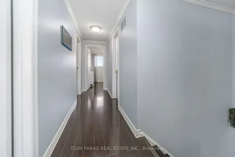 6 Howard Court Brampton ON L6Z 3B4