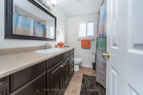 6 Howard Court Brampton ON L6Z 3B4