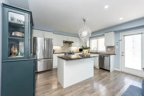 49 Lothbury Drive Brampton ON L7A 4G6