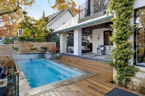 35 Baby Point Crescent Toronto ON M6S 2B7