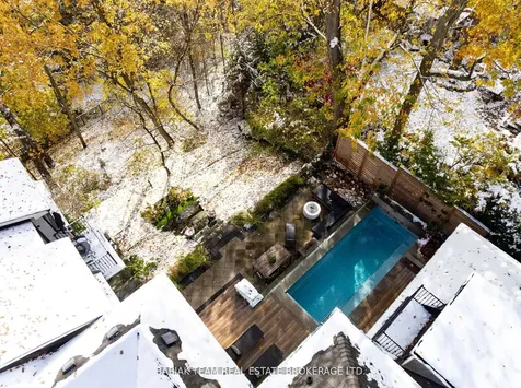 35 Baby Point Crescent Toronto ON M6S 2B7