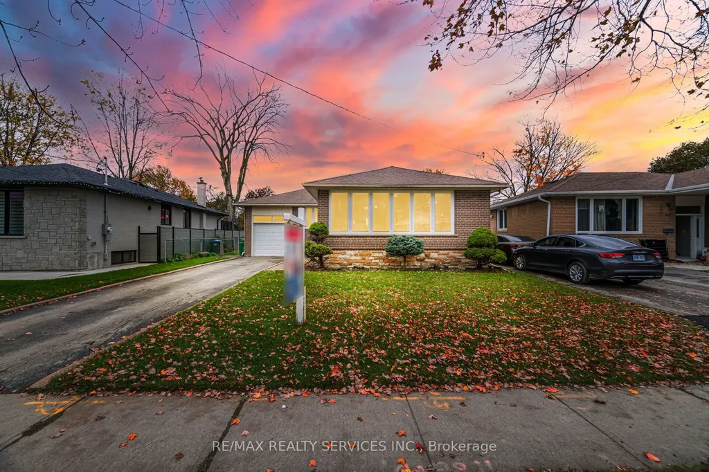 41 Kimbark Drive Brampton ON L6X 2A3