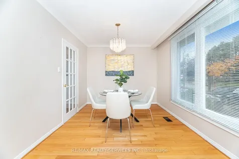 41 Kimbark Drive Brampton ON L6X 2A3