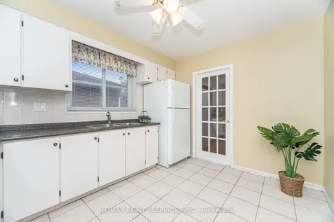 41 Kimbark Drive Brampton ON L6X 2A3