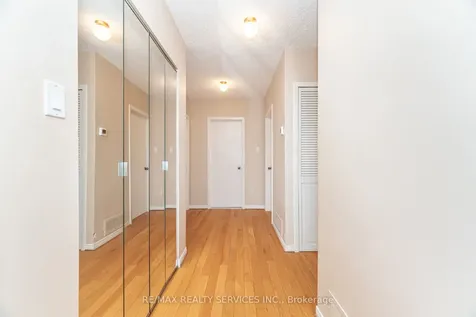 41 Kimbark Drive Brampton ON L6X 2A3