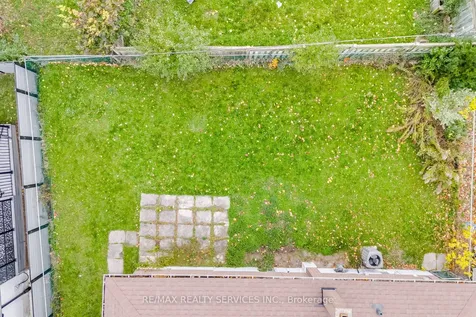 41 Kimbark Drive Brampton ON L6X 2A3